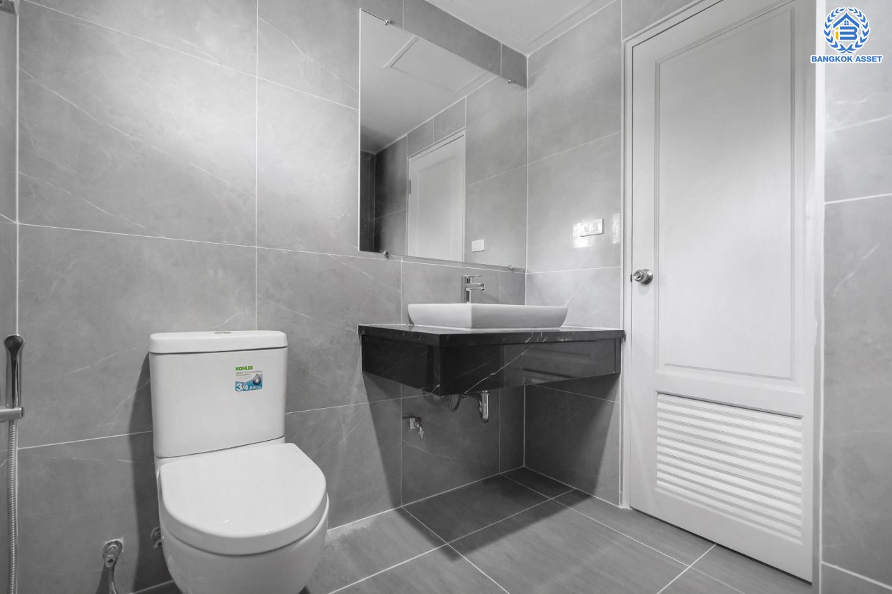 บ้านมือสองตกแต่งใหม่ ม.โนเบิล อุทยาน บรมราชชนนี-พุทธมณฑลสาย3 ห้องมุม เนื้อที่ 60 ตร.ว. ฟังก์ชัน 4 ห้องนอน 3 ห้องน้ำ บนทำเลศักยภาพ ใกล้ทางคู่ขนานลอยฟ้าบรมราชชนนี ม.มหิดล และ เพียง 10 นาทีถึงเซ็นทรัลศาลายา